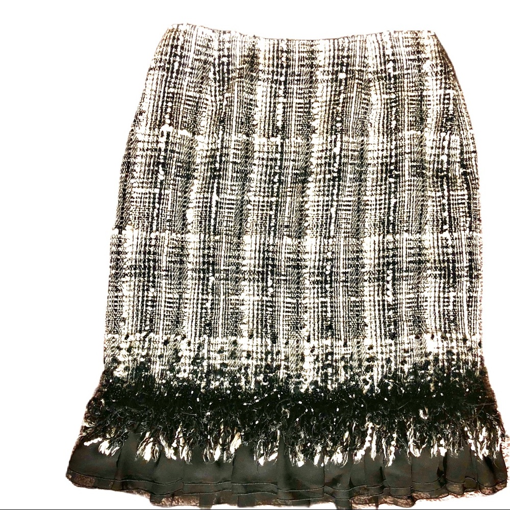 💥PRICE⬇️LaFayette 148 New York Embellished Hem Tweed Skirt